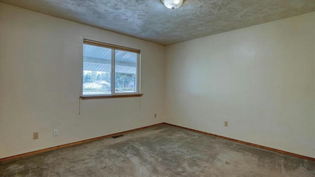 9209 N WALL ST, SPOKANE, WA 99218, photo 5 of 29